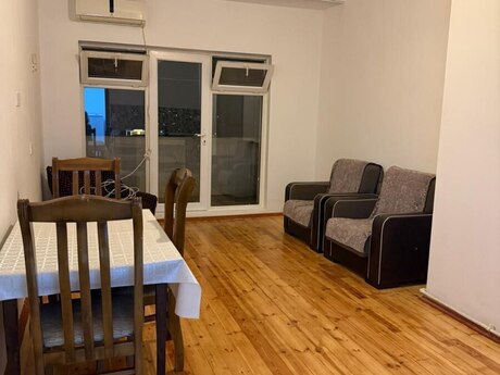 Abşeronda 2 otaqlı köhnə tikili mənzil kirayə verilir, 58 m², 400 AZN/ay, şəkil 2 / 7