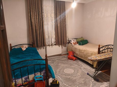 4 otaq · 90 m² · 1/1 mərtəbə, Binəqədi