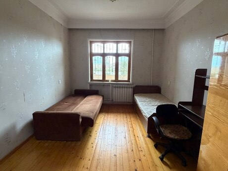 Сдаётся 2-комнатная квартира в старом фонде, Yeni Günəşli, 60 м², 450 AZN/мес, фото 4 / 12