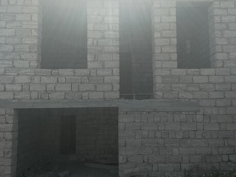 5 otaq · 200 m²