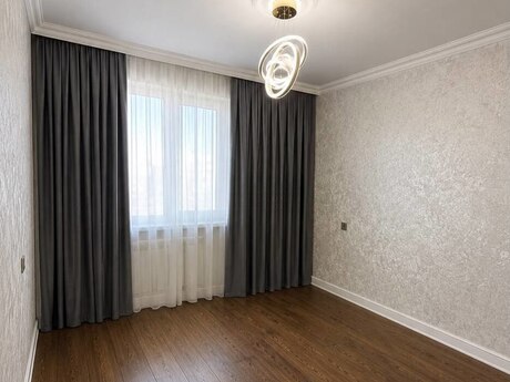 Köhnə Günəşlidə 3 otaqlı köhnə tikili mənzil satılır, 70 m², 155 000 AZN, şəkil 2 / 12
