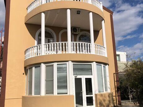 6-комн. · 300 m² · 1/1 этаж, Badamdar