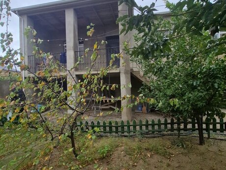 4 otaq · 132 m² · 1/1 mərtəbə, Saray