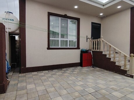 4 otaqlı ev, 125 m², Savalan, 125 000 AZN