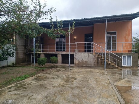 4 otaqlı ev, 230 m², Kürdəxanı, 97 000 AZN