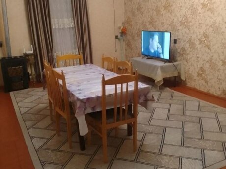 8 otaq · 200 m²