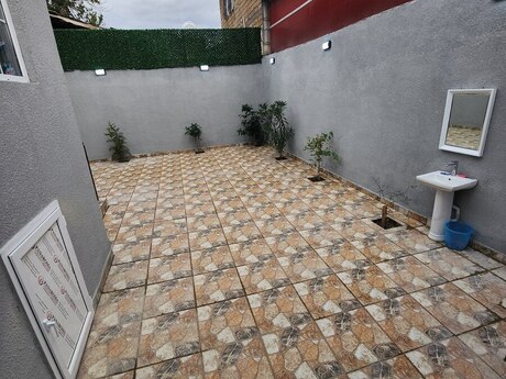 Əmircanda 4 otaqlı həyət evi satılır, 200 m², 166 500 AZN, şəkil 3 / 12