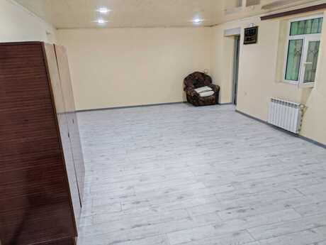 3-комн. · 80 m² · 1/1 этаж, Hökməli