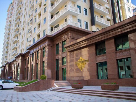 Renessans Palace kompleksində 2 otaqlı yeni tikili mənzil satılır, 65 m², 329 999 AZN, şəkil 2 / 12