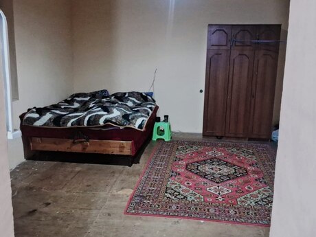 Badamdarda 2 otaqlı həyət evi kirayə verilir, 60 m², 230 AZN/ay, şəkil 2 / 4