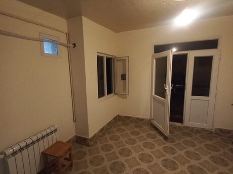2 otaq · 80 m² · 1/1 mərtəbə, Həzi Aslanov