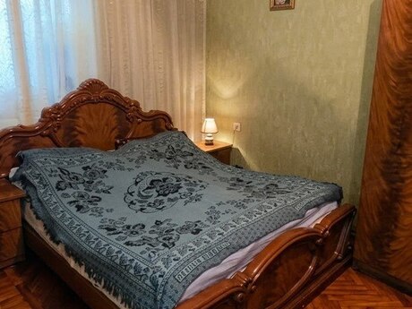 3-room old-build apartment for rent in 28 May, 80 m², 799 AZN/mo, photo 4 / 10