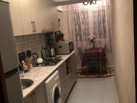 Elmlər Akademiyasında 3 otaqlı köhnə tikili mənzil kirayə verilir, 64 m², 700 AZN/ay, şəkil 3 / 10
