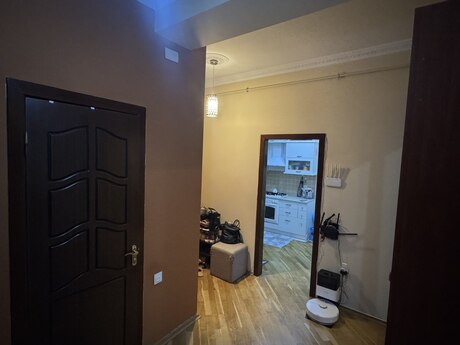 Продаётся 2-комнатная квартира в новостройке, Elmlər Akademiyası, 84 м², 258 000 AZN, фото 4 / 12
