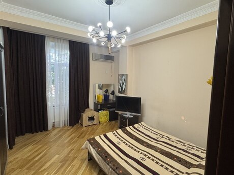 Продаётся 2-комнатная квартира в новостройке, Elmlər Akademiyası, 84 м², 258 000 AZN, фото 5 / 12