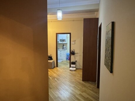 Продаётся 2-комнатная квартира в новостройке, Elmlər Akademiyası, 84 м², 258 000 AZN, фото 3 / 12
