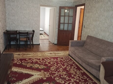 İnşaatçılarda 2 otaqlı köhnə tikili mənzil kirayə verilir, 50 m², 600 AZN/ay, şəkil 2 / 10