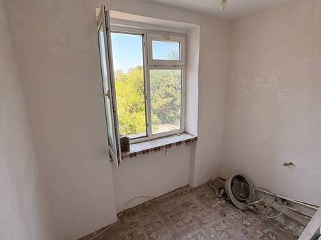 Продаётся 2-комнатная квартира в старом фонде, Elmlər Akademiyası, 60 м², 145 000 AZN, фото 4 / 9