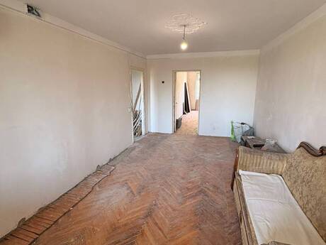 Продаётся 2-комнатная квартира в старом фонде, Elmlər Akademiyası, 60 м², 145 000 AZN, фото 2 / 9