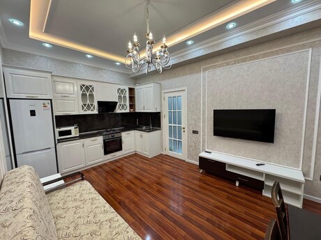 Grand Plaza kompleksində 2 otaqlı yeni tikili mənzil kirayə verilir, 50 m², 950 AZN/ay, şəkil 5 / 9