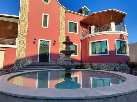 Şüvəlanda 8 otaqlı həyət evi satılır, 450 m², 450 000 AZN, şəkil 2 / 12