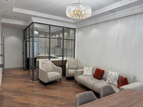 3 otaq · 96 m² · 12/14 mərtəbə, Nəsimi