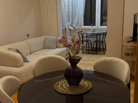 2 rooms · 65 m² · floor 6/10, Azadlıq Prospekti