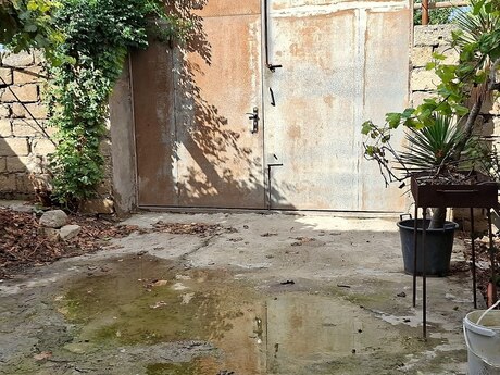 9 otaq · 136 m²