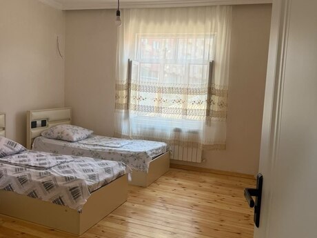 Yeni Yasamalda 4 otaqlı həyət evi satılır, 160 m², 350 000 AZN, şəkil 5 / 11