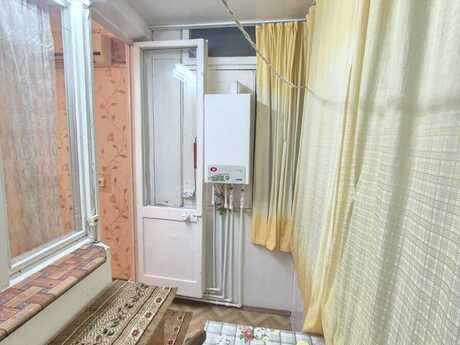 Сдаётся 2-комнатная квартира в старом фонде, Memar Əcəmi, 55 м², 600 AZN/мес, фото 4 / 9