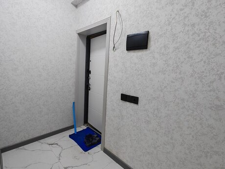 Qurtuluş 93 kompleksində 2 otaqlı yeni tikili mənzil kirayə verilir, 55 m², 450 AZN/ay, şəkil 3 / 12
