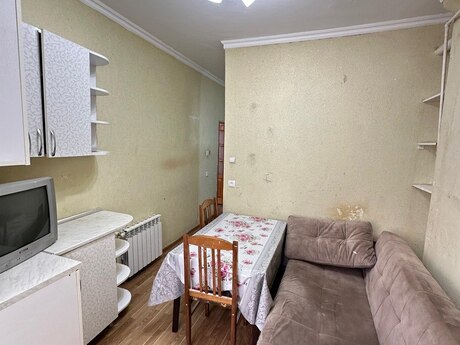 1-room old-build apartment for sale in Yeni Günəşli, 40 m², 113 000 AZN, photo 4 / 10