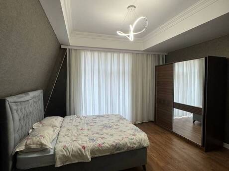 Ağ şəhərdə 4 otaqlı yeni tikili mənzil kirayə verilir, 150 m², 2 000 AZN/ay, şəkil 5 / 10