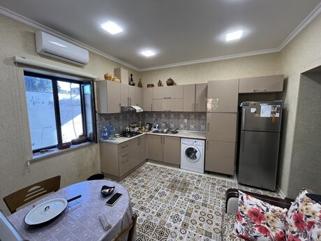 Buzovnada 5 otaqlı həyət evi satılır, 240 m², 560 000 AZN, şəkil 3 / 12