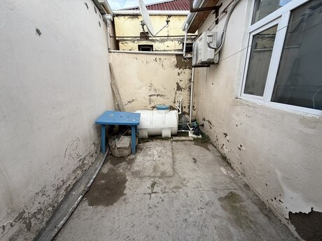 1-комн. · 60 m² · 1/1 этаж, Binəqədi