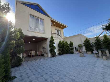 4 rooms · 221 m² · floor 1/1, Zabrat