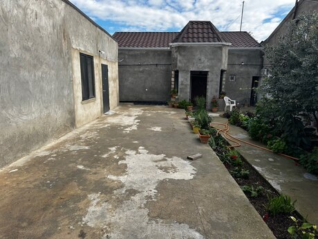 Yeni Suraxanıda 7 otaqlı həyət evi satılır, 190 m², 250 000 AZN, şəkil 2 / 9