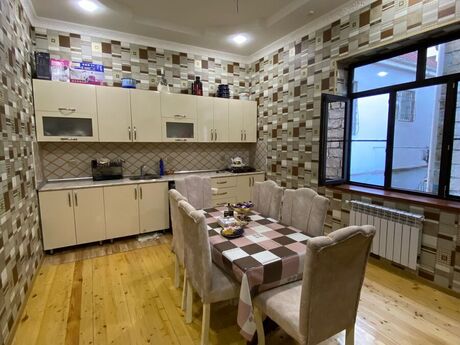 6-комн. · 250 m²