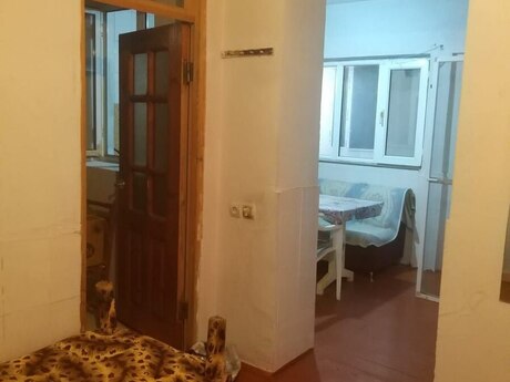 2 otaq · 60 m² · 1/1 mərtəbə, Qara Qarayev