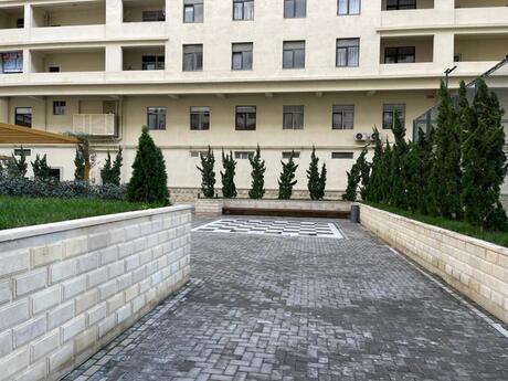2 otaqlı mənzil, 80 m², Təbriz küçəsi, 1 100 AZN