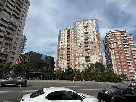 Elmlər Akademiyasında 3 otaqlı yeni tikili mənzil satılır, 105 m², 360 000 AZN, şəkil 2 / 12