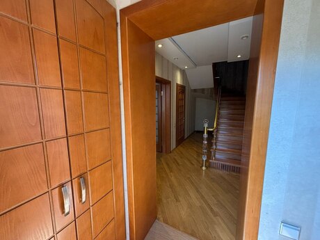 Abşeronda 5 otaqlı həyət evi kirayə verilir, 190 m², 1 800 AZN/ay, şəkil 3 / 12