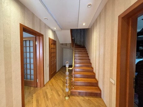 Abşeronda 5 otaqlı həyət evi kirayə verilir, 190 m², 1 800 AZN/ay, şəkil 5 / 12