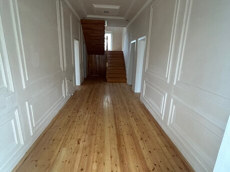 Binədə 6 otaqlı həyət evi satılır, 200 m², 115 000 AZN, şəkil 2 / 12