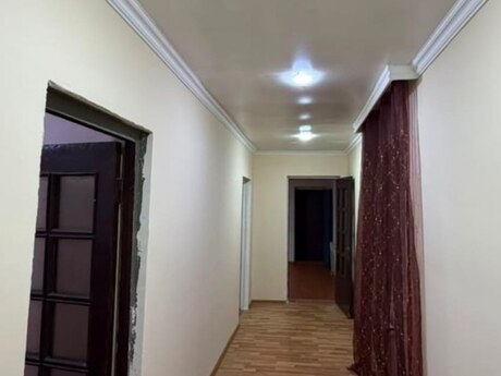3 otaq · 100 m² · 1/1 mərtəbə, Suraxanı