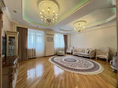 3 rooms · 177 m²