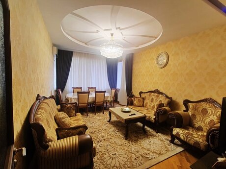 3 otaq · 95 m² · 9/17 mərtəbə, Elmlər Akademiyası