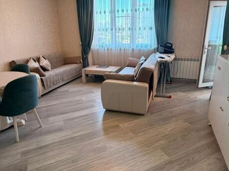 1 otaq · 65 m² · 12/17 mərtəbə, Sübhi Salayev küç.