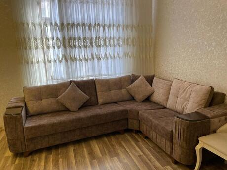 2 otaqlı mənzil, 75 m², Bakıxanov, 749 AZN