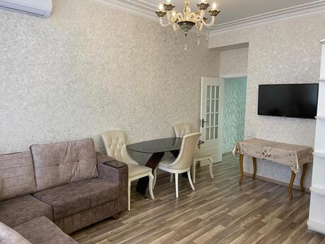 2-room new-build apartment for rent in Bakıxanov, 75 m², 749 AZN/mo, photo 3 / 12